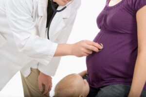 Neste artigo, vamos discutir os benefícios do pré-natal adequado para a saúde materna e fetal.
